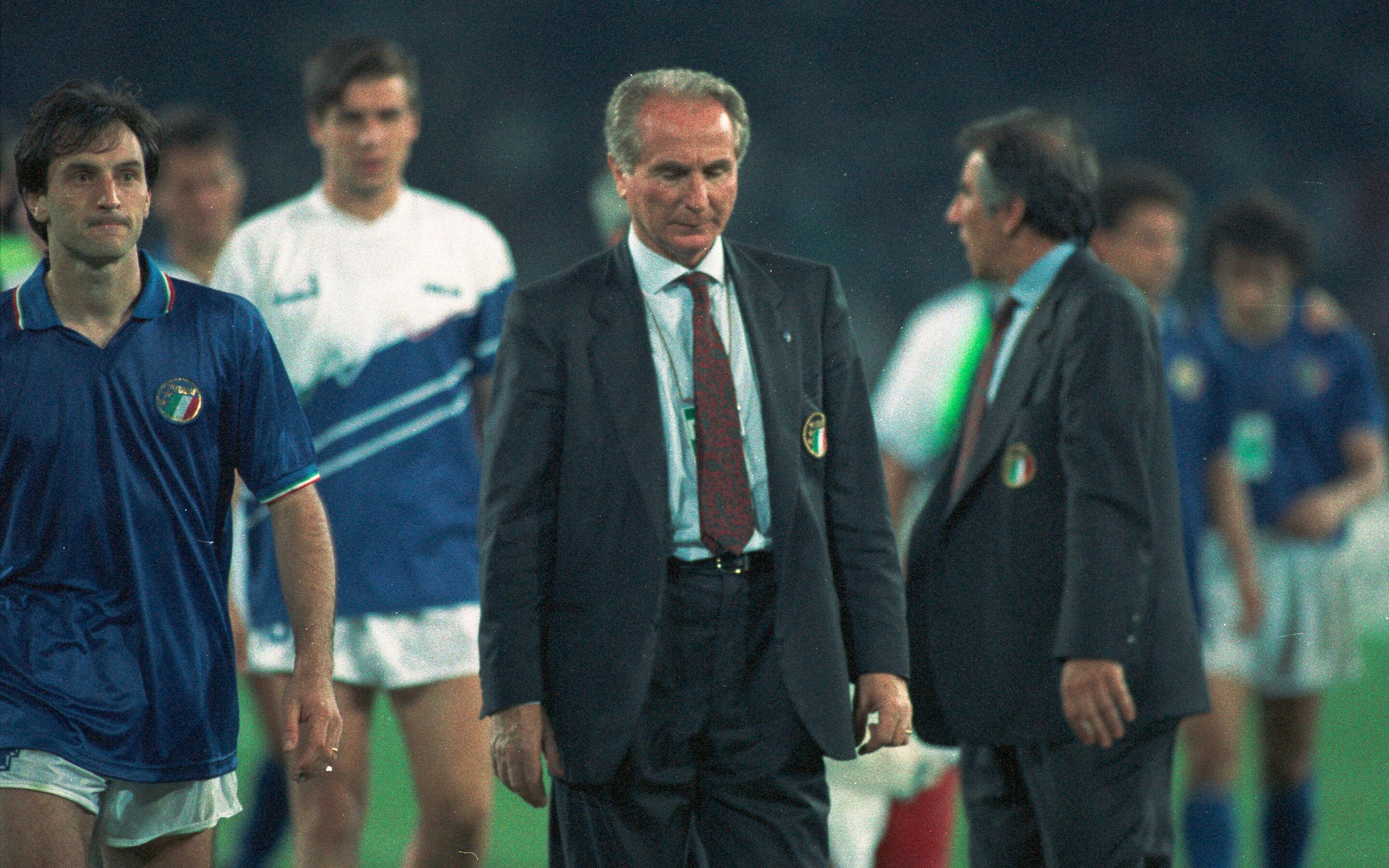 Enzo Bearzot's Italy: Part 3: The Slow and Painful Demise of Bearzot and His Boys – Breaking The Lines