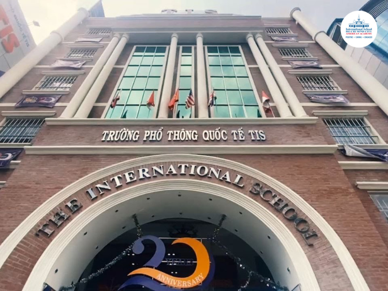 Trường trung học quốc tế The International School TIS